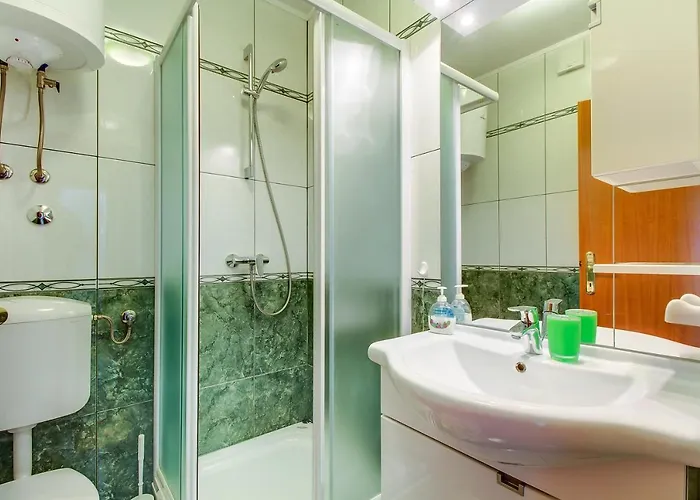 Double 11815a Casa de hóspedes Nerezine